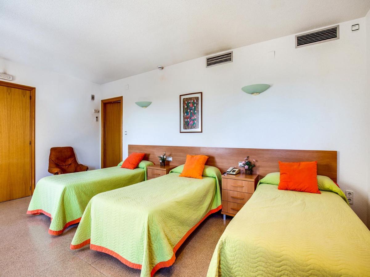 Hotel Restaurante Blanc I Negre 2 Agramunt المظهر الخارجي الصورة
